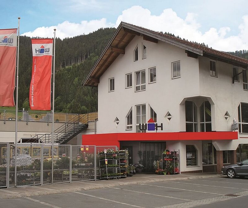 Firmengebäude der Würth Hochenburger Filiale in Eben im Pongau