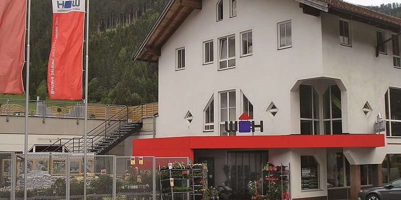 Firmengebäude der Würth Hochenburger Filiale in Eben im Pongau