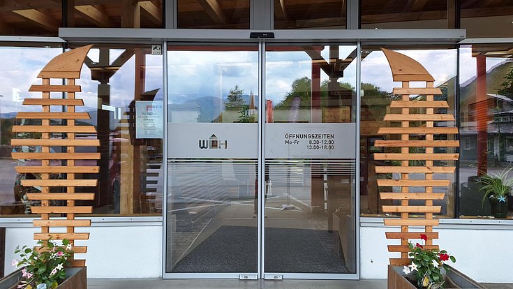 Eingang WH Holzfachmarkt Bad Ischl
