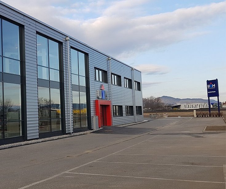 Außenaufnahme von der Würth Hochenburger Filiale in Klagenfurt