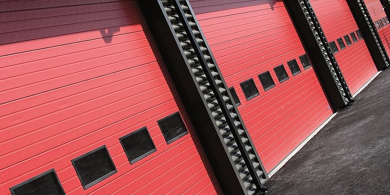 Garagetore und Antriebstechnik für Privat- & Gewerbekunden