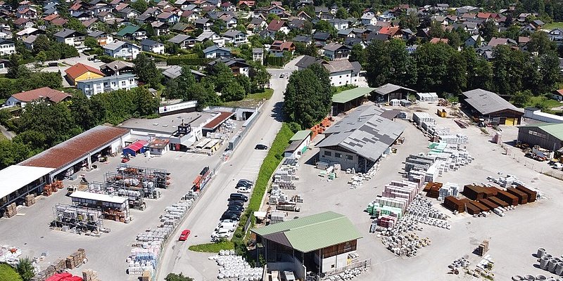Würth Hochenburger Standort in Bad Ischl in der Vogelperspektive