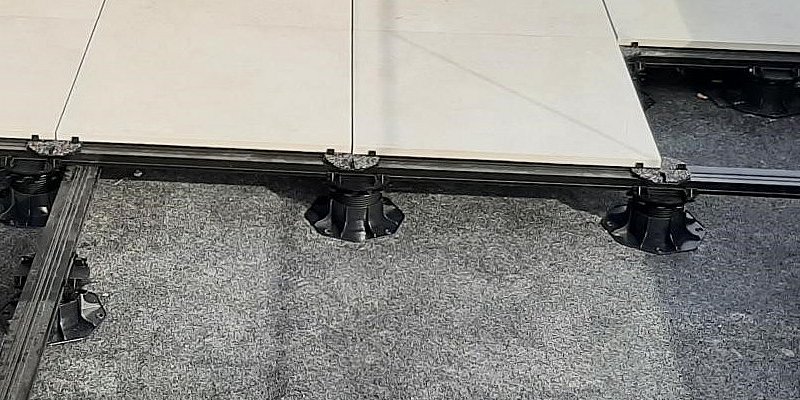 Unterkonstruktion aus Aluminium für Terrassenplatten