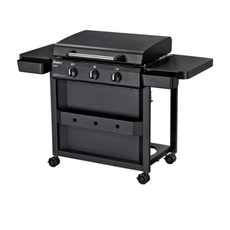 Planchagrill Amaro in schwarz auf weißen Hintergrund