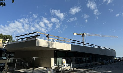 Außenansicht Hallenbad Bregenz